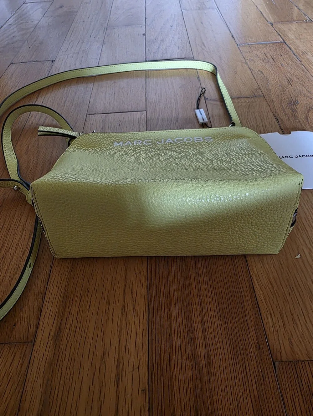 NWOT Marc Jacobs Grind Leather Crossbody Pouch In Lemoncello